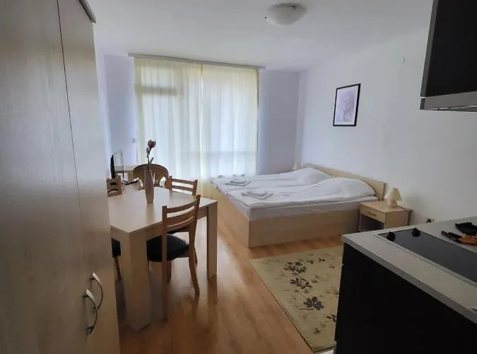 Aspen Golf And דירה בנסקו